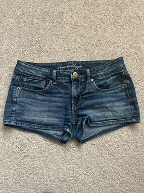 American Eagle Outfitters Blue Denim Low-Rise Jean Shorts
